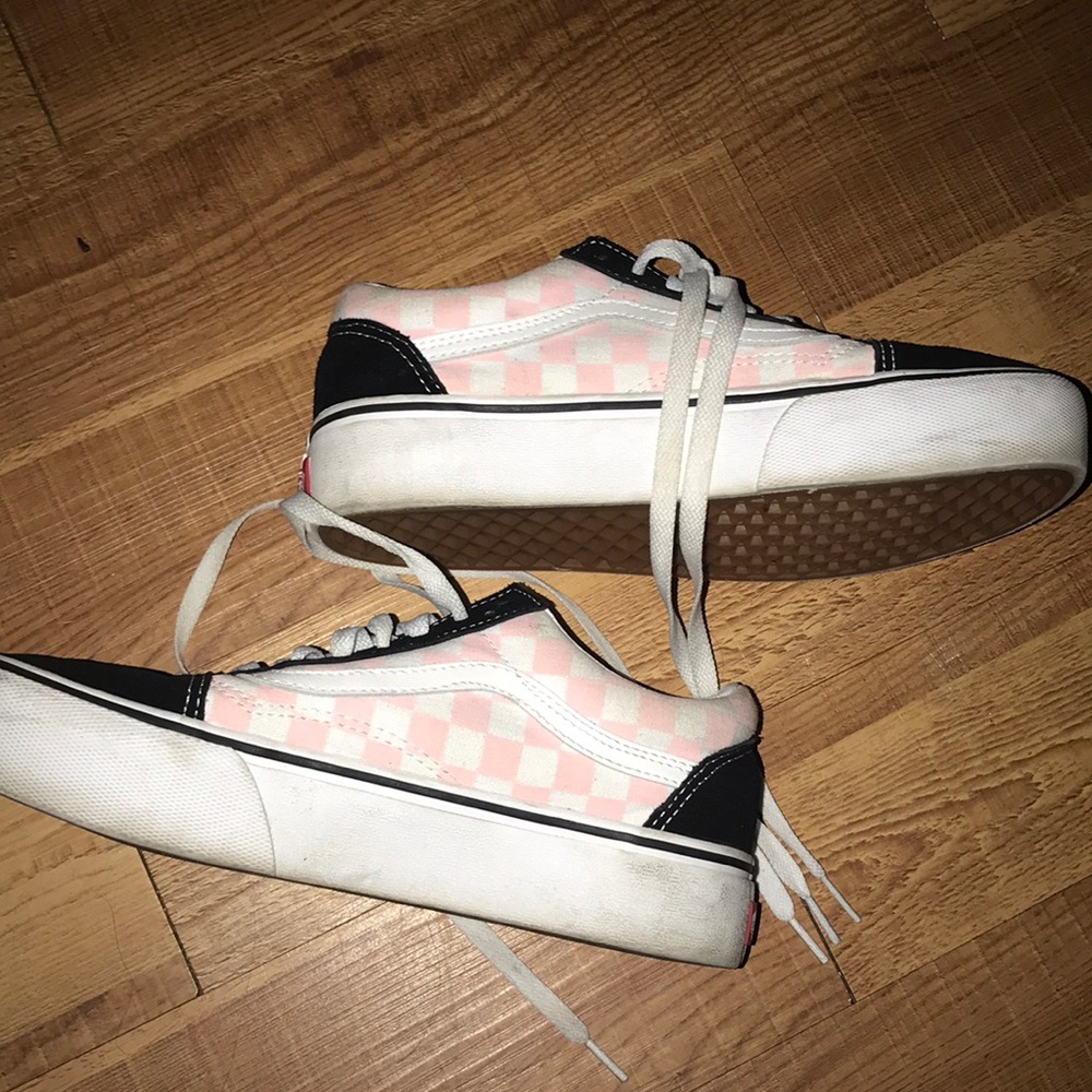Shoes - Picture 2 of 3